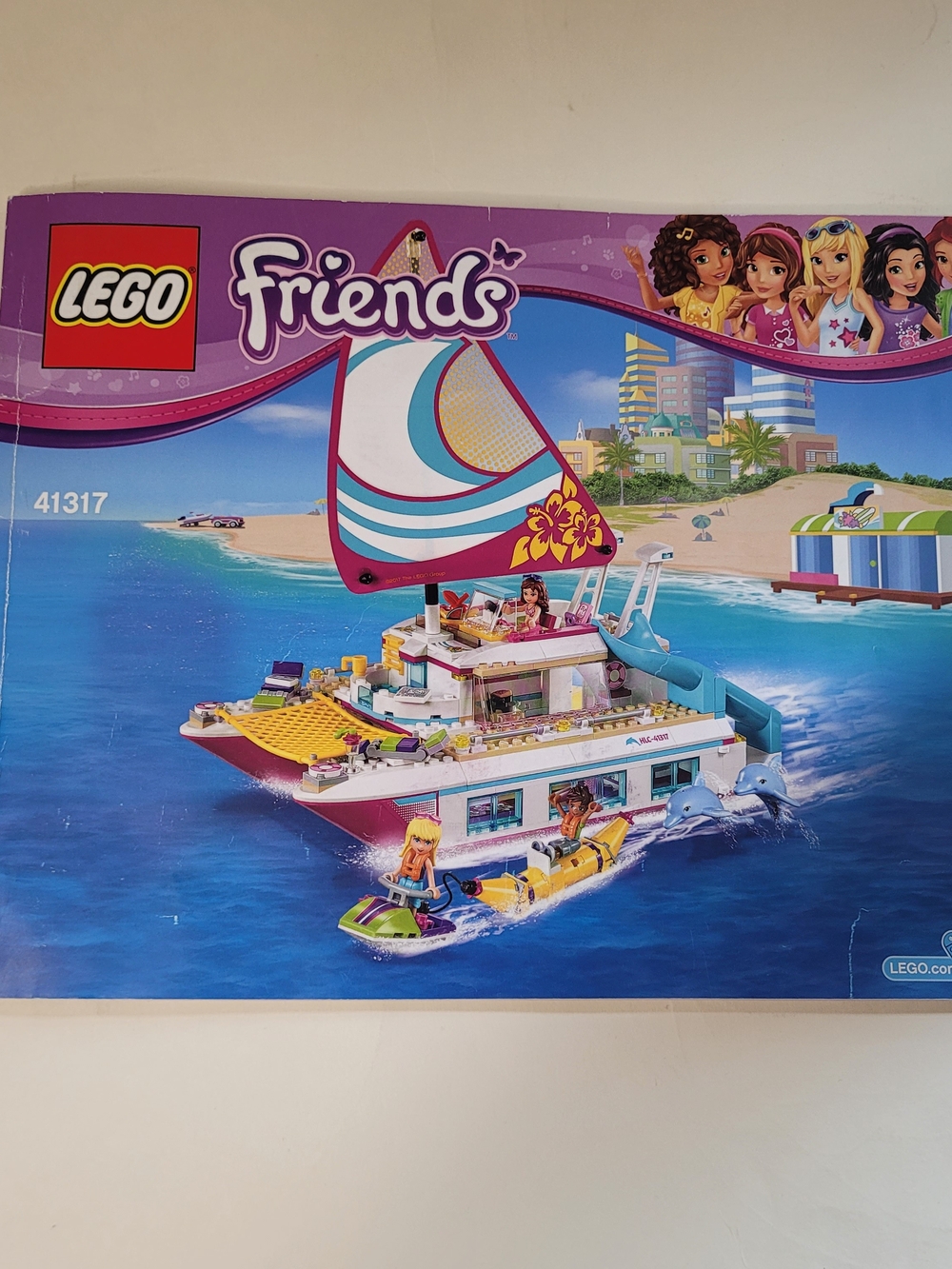 LEGO Friends Sunshine Catamaran set, model number 41317 - Picture 2 of 14